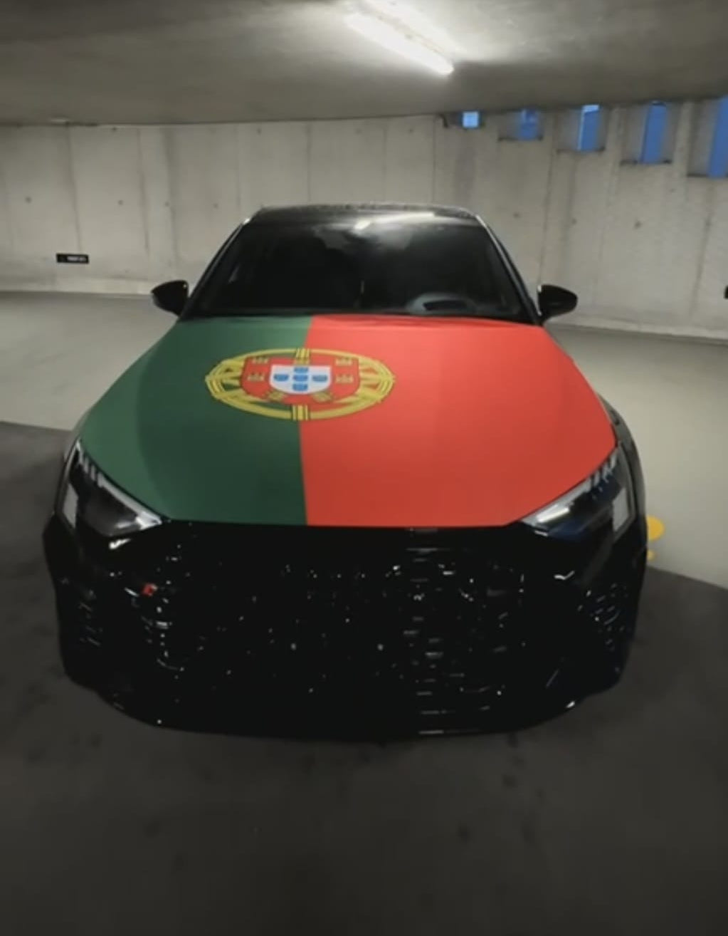 Portugal - Motorhauben Fahne